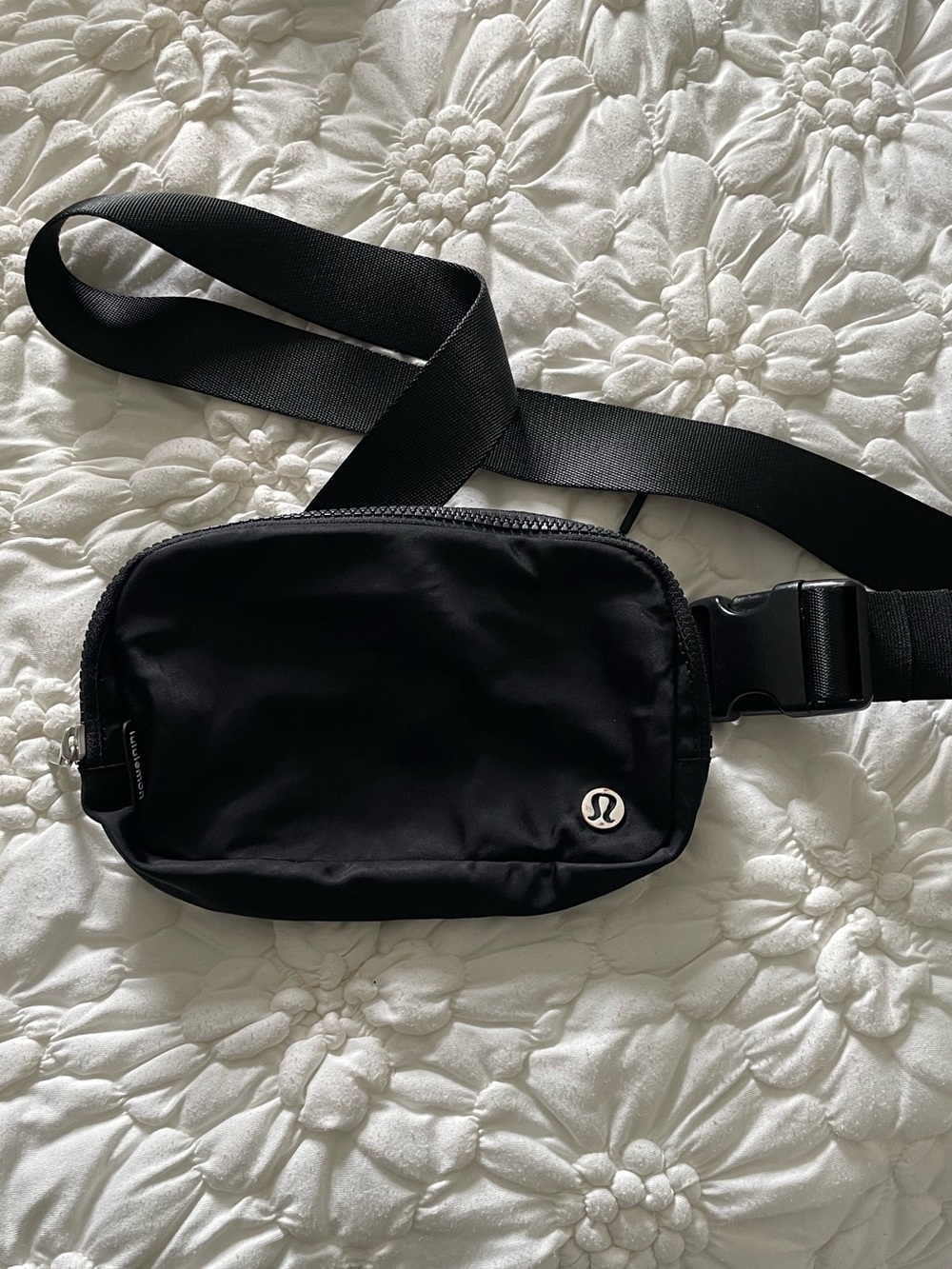 Lululemon belt bag